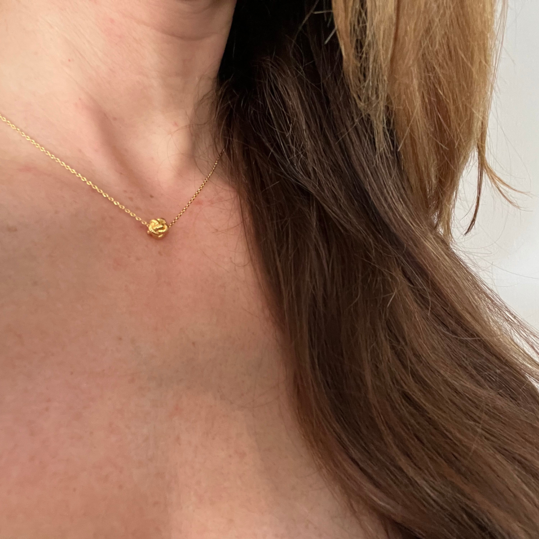 Dainty Divinity Knot Necklace
