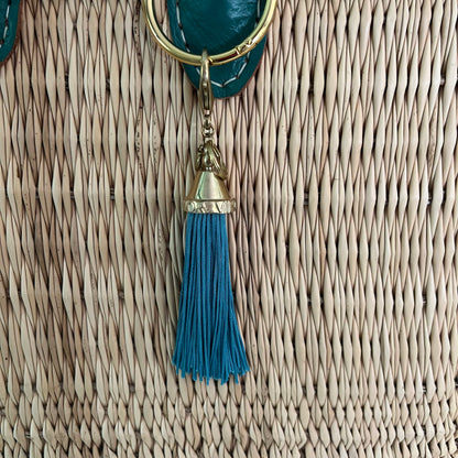 AMOR VINCIT OMNIA  Bag charm