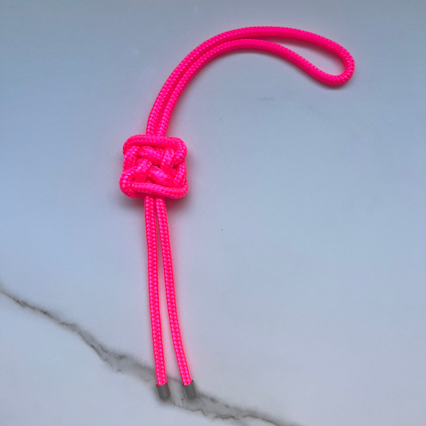The PLAFOND KNOT Charm