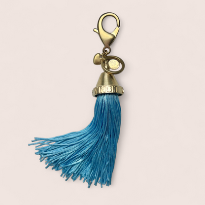 AMOR VINCIT OMNIA  Bag charm
